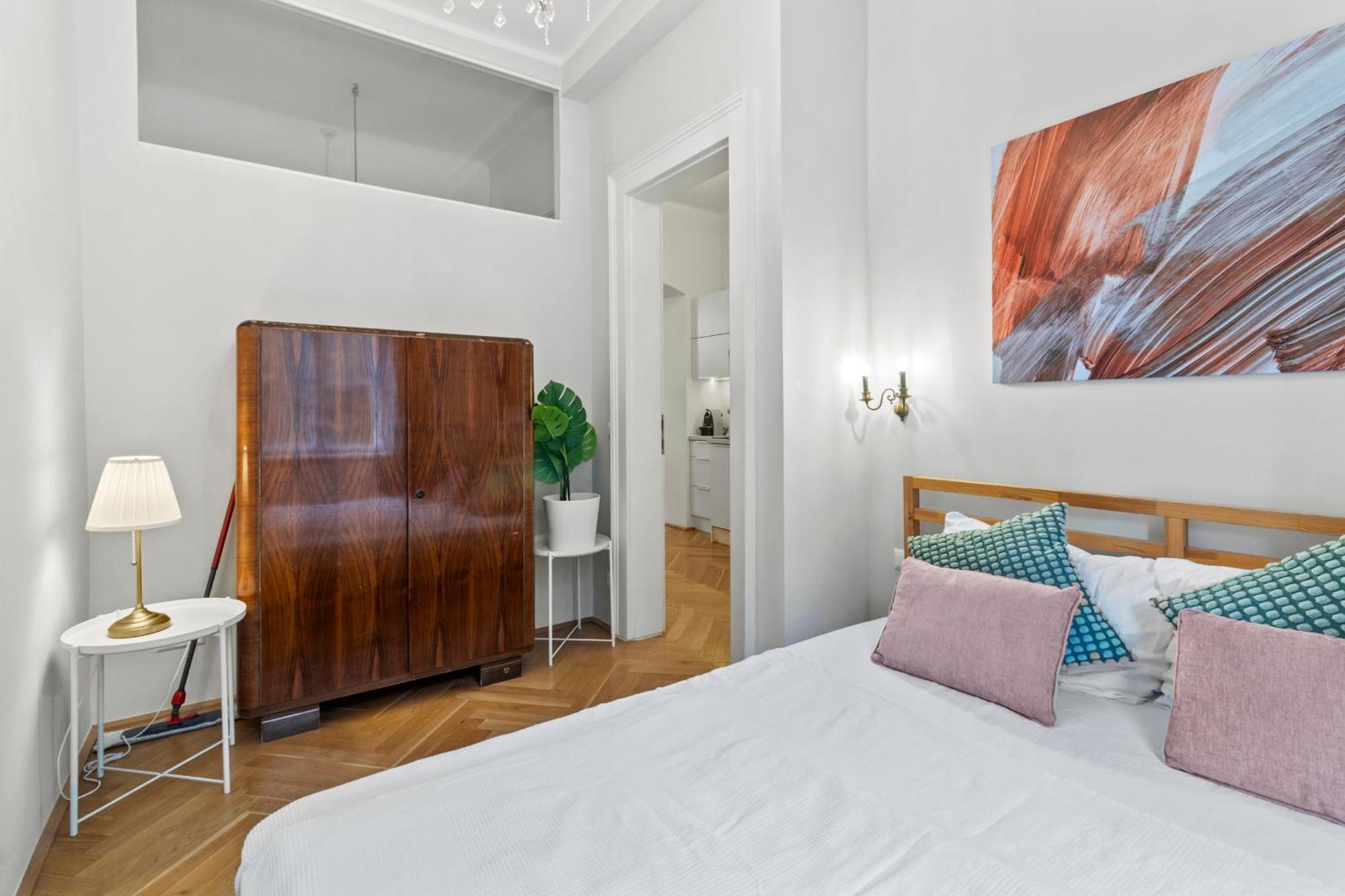 Chic Apartment - Near U3 Metro Виена Екстериор снимка
