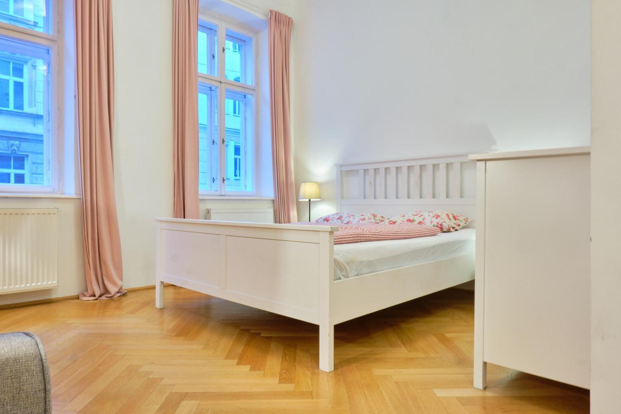 Chic Apartment - Near U3 Metro Виена Екстериор снимка