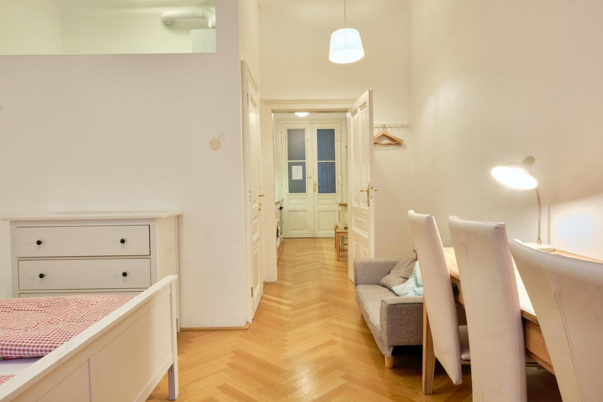 Chic Apartment - Near U3 Metro Виена Екстериор снимка