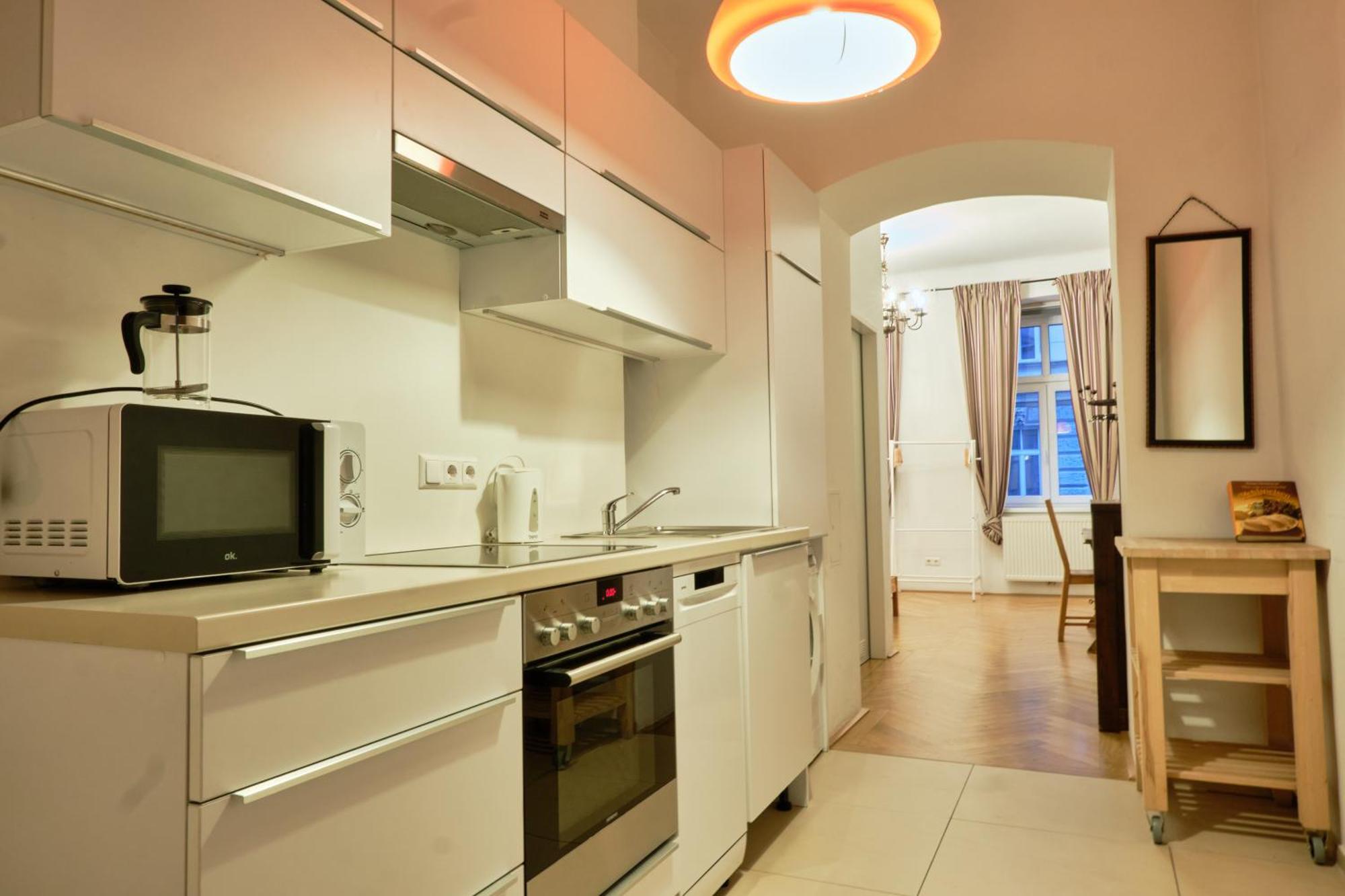 Chic Apartment - Near U3 Metro Виена Екстериор снимка